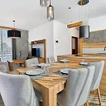 דירה Himalaya With Free Parking *
