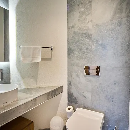 Appartement Himalaya With Free Parking *