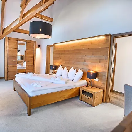 Himalaya With Free Parking Apartment